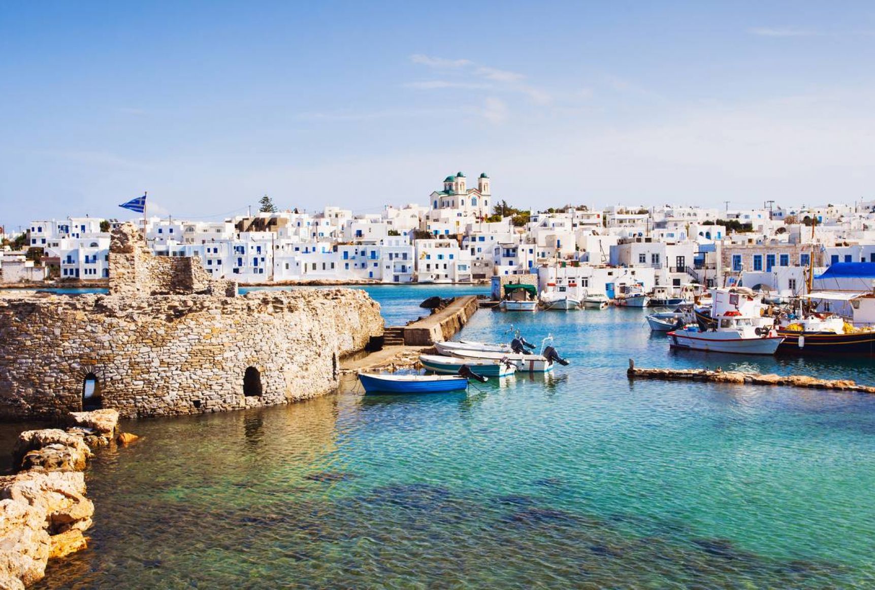 Island Hopping in Greece: Athens - Paros - Naxos in 10 days