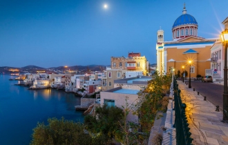 Taste of Greece: Syros Island & Athens Experience