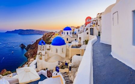 Explore Athens, Mykonos & Santorini & stay at 4* hotels (3 inclusive Day Tours)(8)